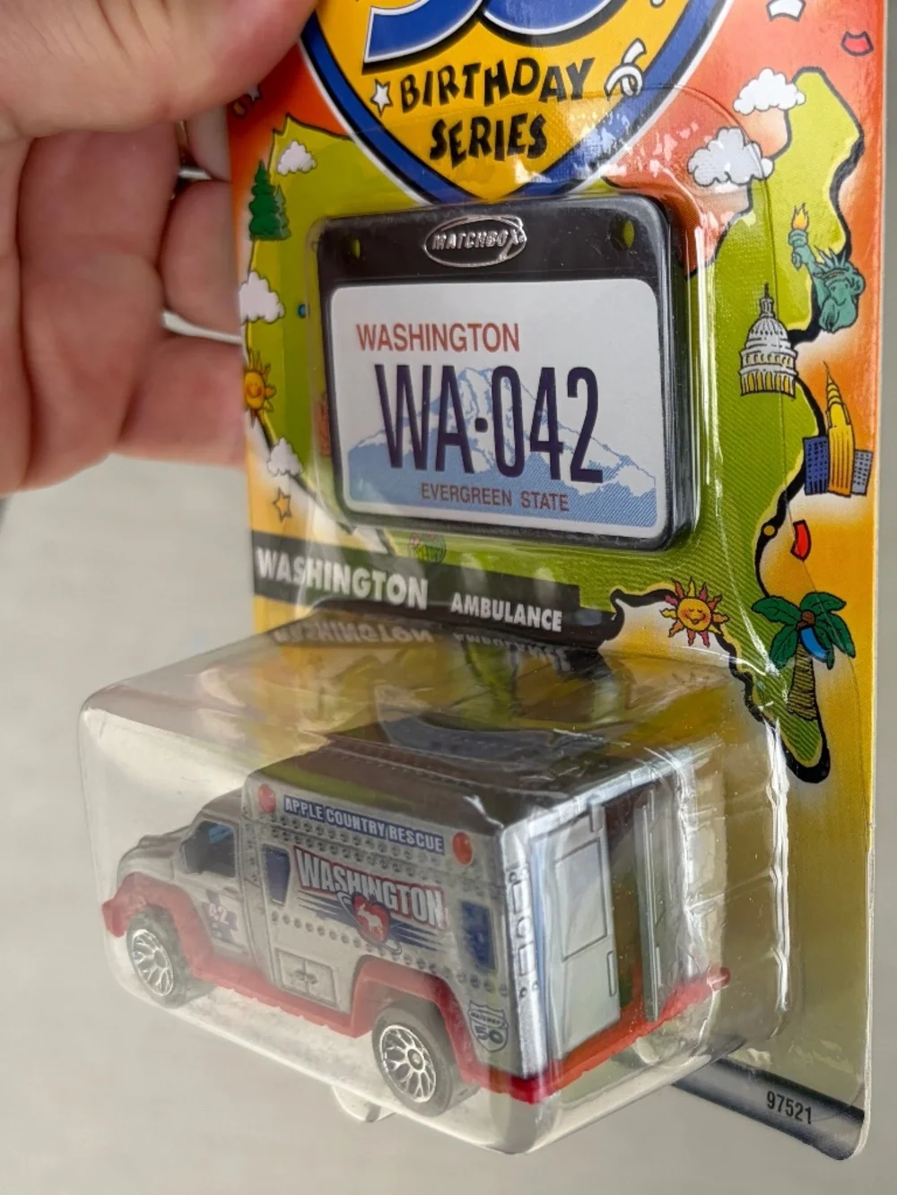 Matchbox Across America 50th Birthday Series – Washington Ambulance 🌲